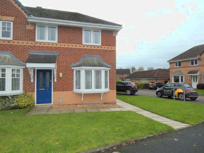 3 Bedroom Semi-Detached House To Rent In Fryer Close, Penwortham, PR1