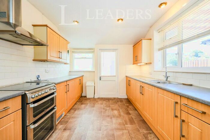 3 Bedroom Property To Rent In Adams Terrace, Karen Avenue, Drayton, Portsmouth, PO6