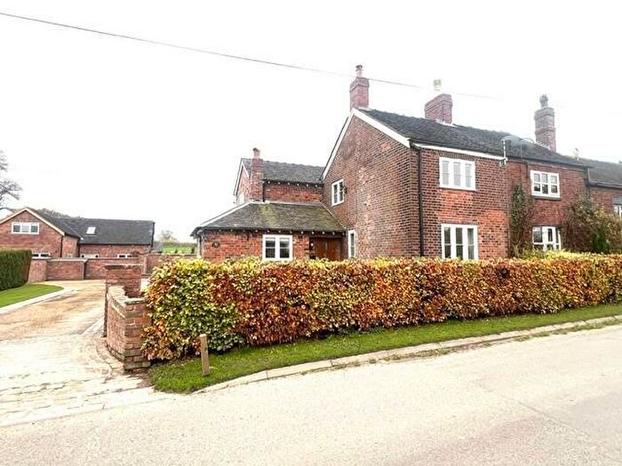 3 Bedroom Cottage To Rent In Wallhill Lane, Brownlow, CW12