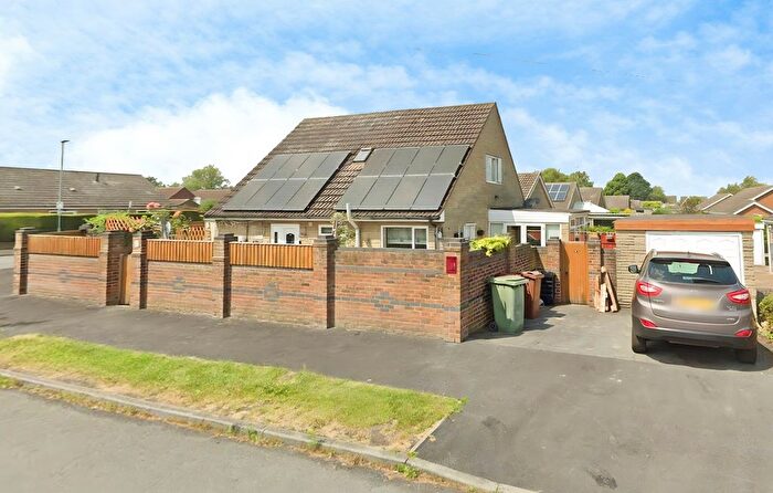 4 Bedroom Detached Bungalow For Sale In Eastfield Road, Epworth, Doncaster, DN9