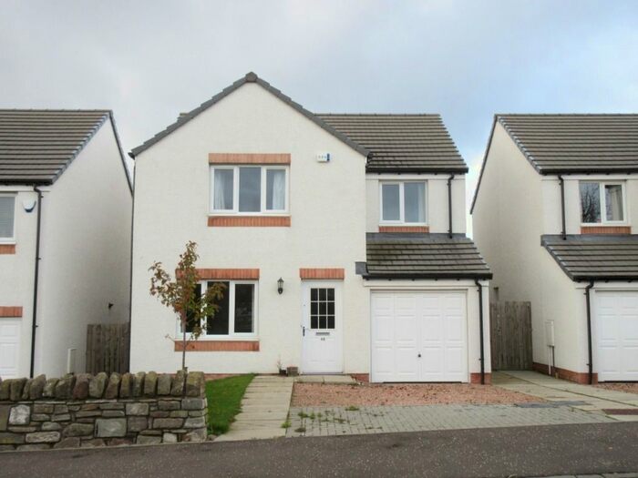 4 Bedroom Flat To Rent In Dalrymple Street, West End, Dundee, DD2