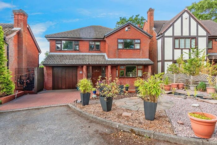 4 Bedroom Detached House For Sale In Stoney Croft, Cannock, Staffordshire, WS11