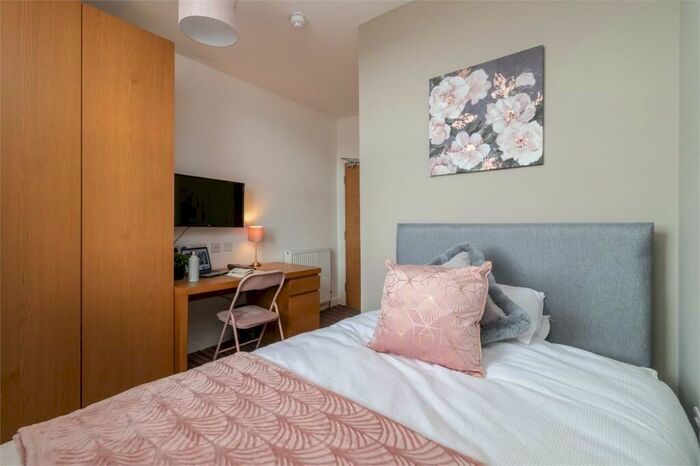 1 Bedroom Terraced House To Rent In Hylton Road, Nr City Campus, Sunderland, SR4