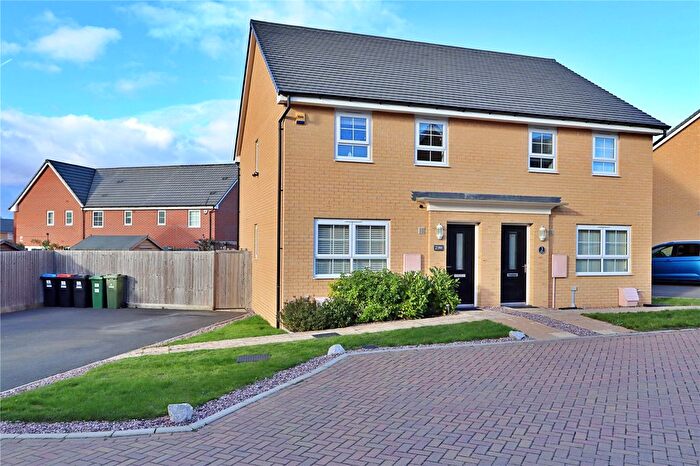 3 Bedroom Semi Detached House For Sale In Abbats Wood, Eagle Farm South, MK17