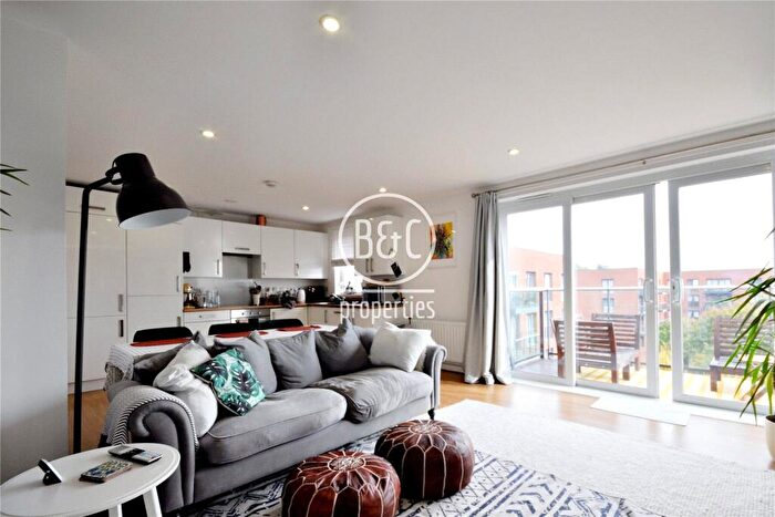 2 Bedroom Penthouse For Sale In Boyd Way, Kidbrooke Village, London, SE3