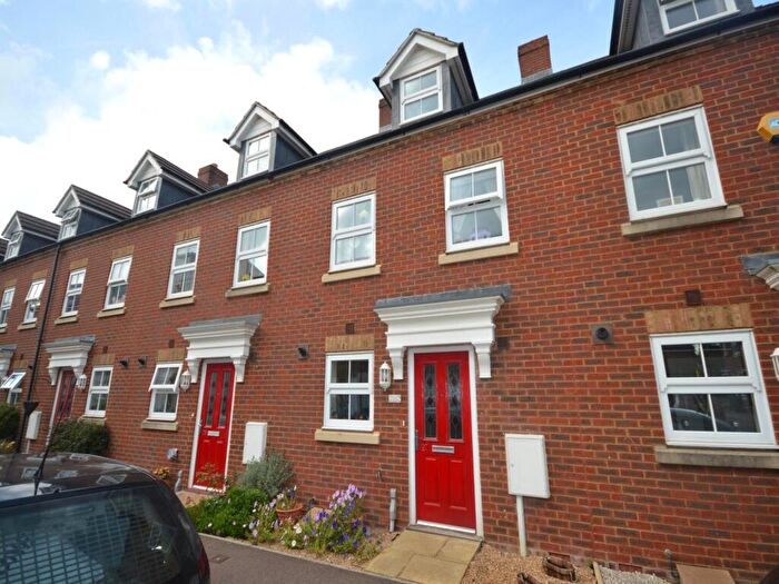 3 Bedroom Terraced House For Sale In Tennison Way, Maidstone, Kent, ME15