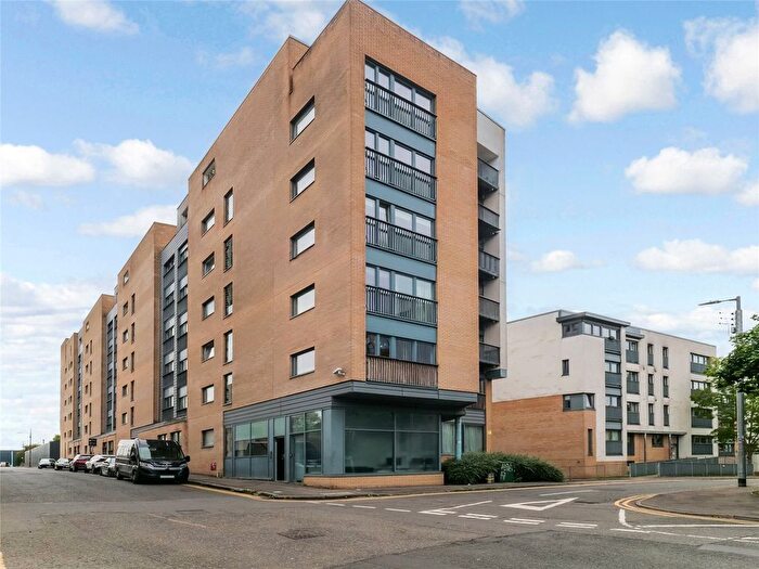 2 Bedroom Flat For Sale In Bell Street, Glasgow, Glasgow City, G4