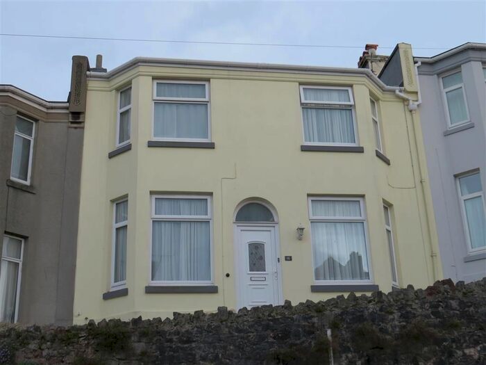 3 Bedroom Property To Rent In Princes Road West, Torquay, TQ1