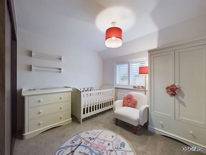 2 Bedroom Semi-Detached House For Sale In Birkett Close, Swanland, North Ferriby, HU14