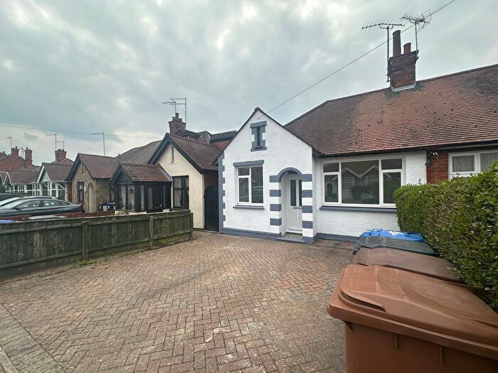 2 Bedroom Property To Rent In Stanton Avenue, Northampton, NN3