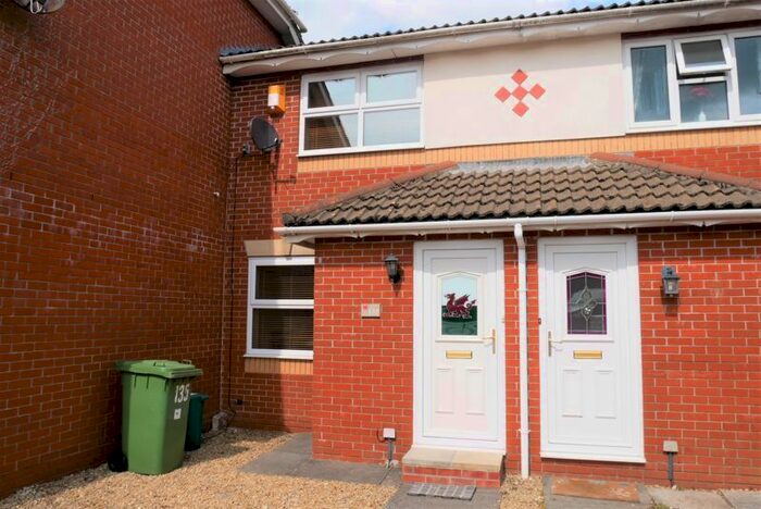 2 Bedroom Property To Rent In Parc Bryn Derwen, Llanharan, Pontyclun CF72