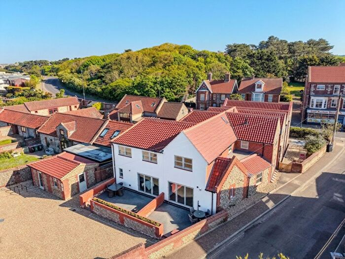 1 Bedroom Flat For Sale In High Street, East Runton, NR27