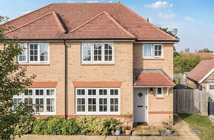 3 Bedroom Semi-Detached House For Sale In Sergison Crescent, Staplehurst, Tonbridge, TN12