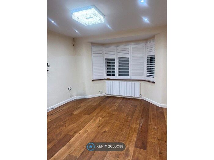 4 Bedroom Semi Detached House To Rent In Church Road, Bexleyheath, DA7