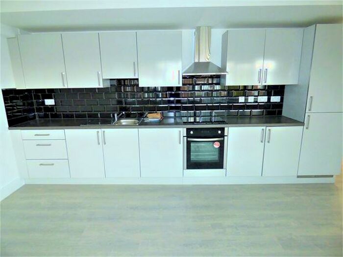 2 Bedroom Apartment To Rent In London Road, Hadleigh, Hadleigh, SS7