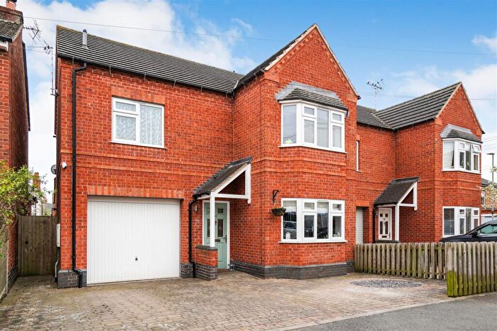 3 Bedroom Semi Detached House For Sale In Imperial Road, Kibworth Beauchamp, LE8