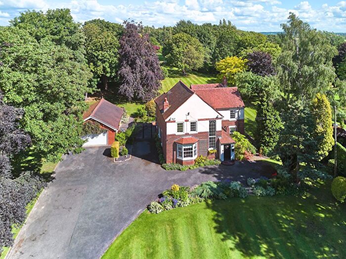 4 Bedroom Detached House For Sale In Lightcliffe House, Hemsworth, WF9