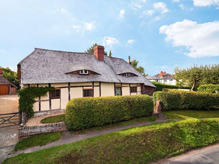 5 Bedroom Detached House For Sale In High Street, Childrey, OX12