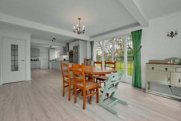 5 Bedroom Property To Rent In Hockering Road, Woking, GU22