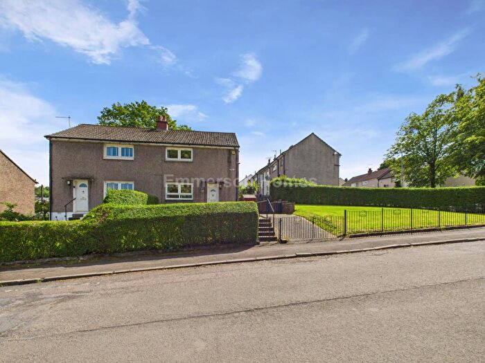 2 Bedroom Semi-Detached House For Sale In Willow Drive, Johnstone, PA5