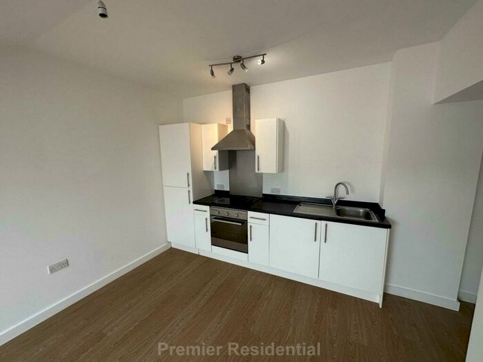 1 Bedroom Apartment To Rent In Stand Lane, Radcliffe, M26