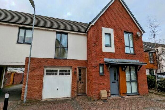 2 Bedroom Flat To Rent In Bartley Wilson Way, Cardiff, CF11