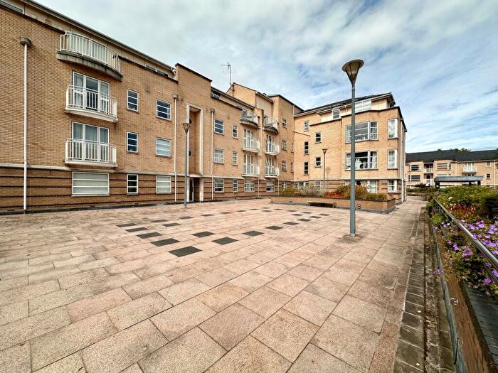 2 Bedroom Apartment To Rent In Petersfield Mansions, Cambridge, CB1