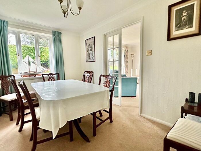 3 Bedroom Detached House For Sale In Byworth Close, Bexhill-On-Sea, TN39