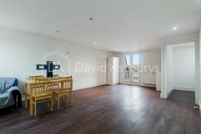 2 Bedroom Flat To Rent In Coleridge Road, Crouch End, London, N8