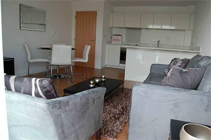 1 Bedroom Flat To Rent In Kara Court, Seven Sea Gardens, London, E3