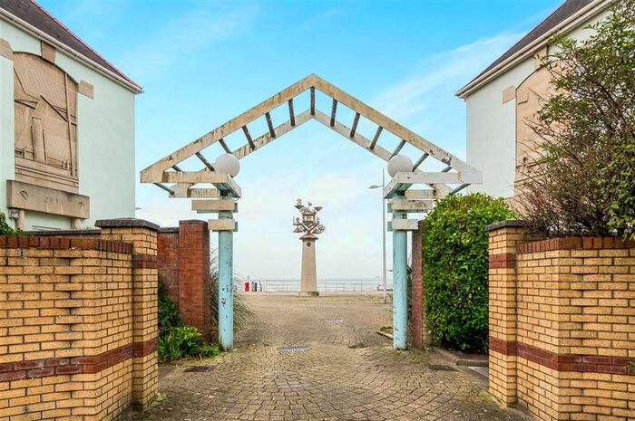 1 Bedroom Flat To Rent In Fitzroy House, Maritime Quarter, SA1