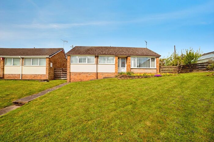 3 Bedroom Bungalow For Sale In Foxhill Close, Sutton-In-Ashfield, Nottinghamshire, NG17