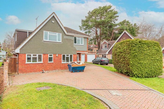 4 Bedroom House To Rent In Finchampstead, RG40
