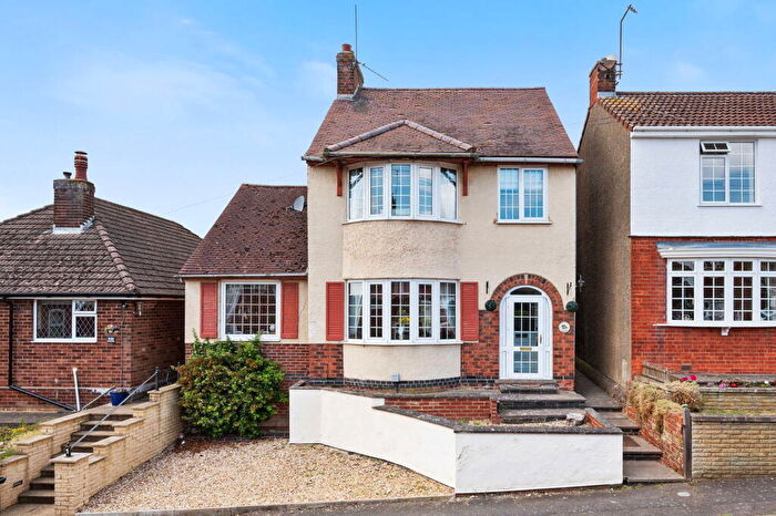 3 Bedroom Detached House For Sale In Ragsdale Street, Rothwell, NN14