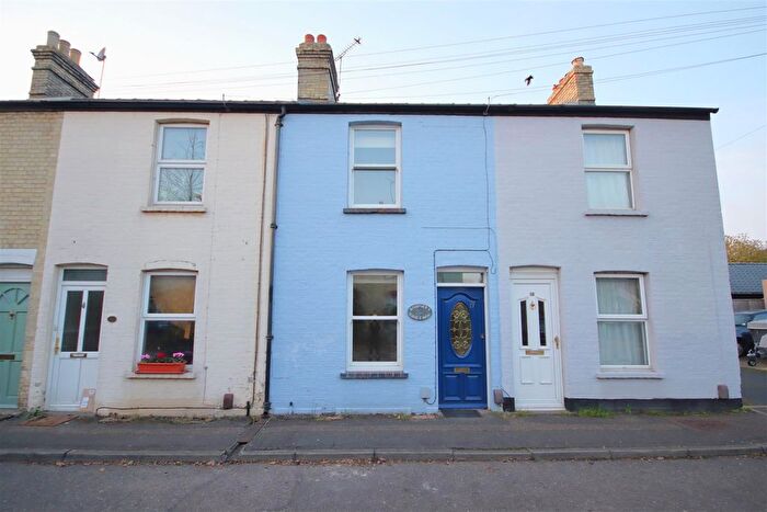 2 Bedroom Property To Rent In Granta Terrace, Great Shelford, Cambridge, CB22