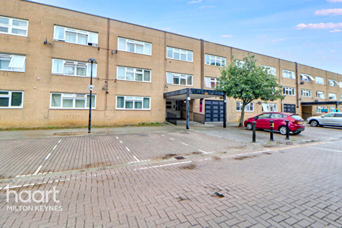 1 Bedroom Apartment For Sale In North Ninth Street, Milton Keynes, MK9