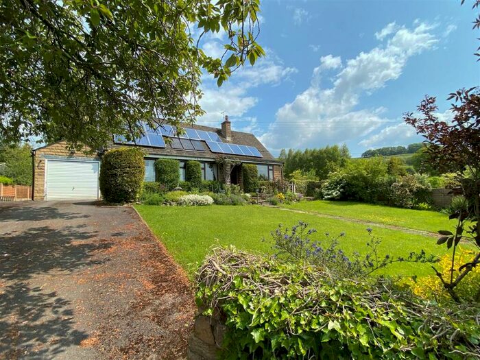 4 Bedroom Detached Bungalow For Sale In Gowhole, Furness Vale, High Peak, SK23