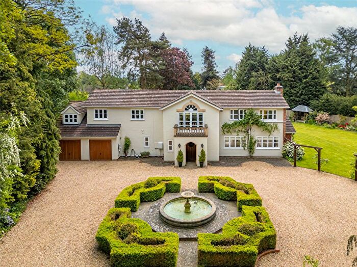 5 Bedroom Detached House For Sale In Kneeton Road, East Bridgford, Nottingham, Nottinghamshire, NG13