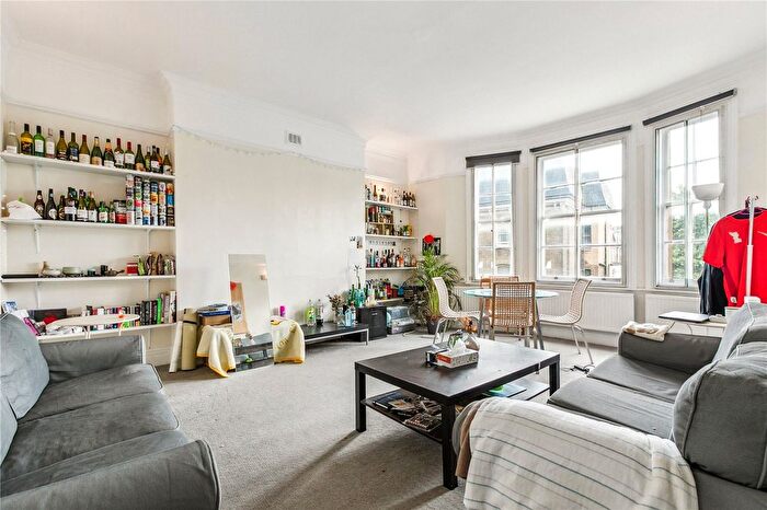 3 Bedroom Flat To Rent In Edith Villas, London, W14