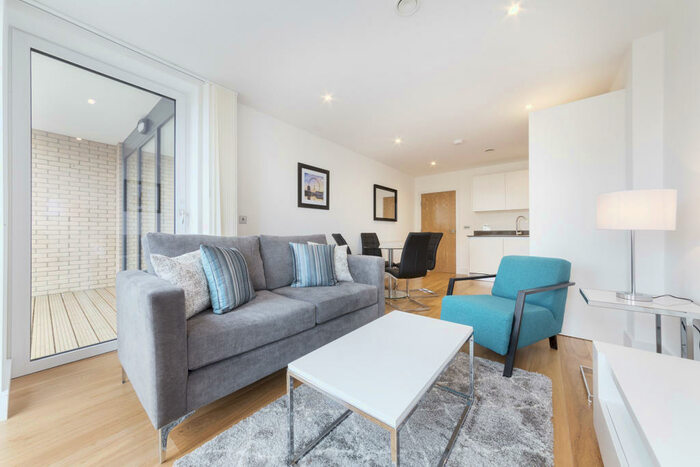 2 Bedroom Apartment To Rent In West Court, Grove Place, Eltham, London, SE9