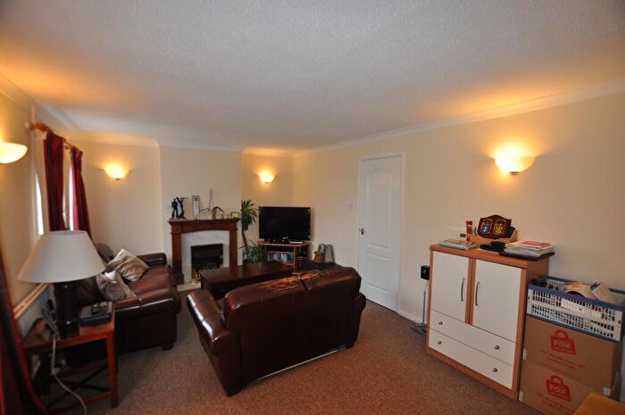 4 Bedroom House To Rent In The Wayback, Saffron Walden, CB10