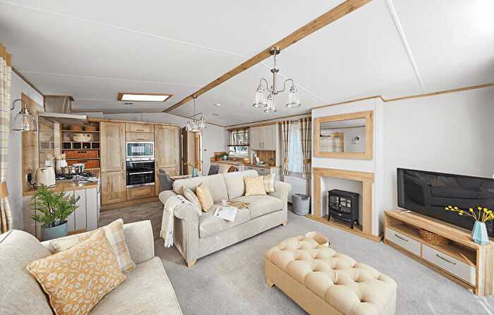 3 Bedroom Park Home For Sale In Loch Awe Holiday Park, PA35