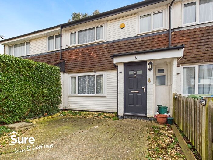 3 Bedroom Terraced House For Sale In The Dart, Hemel Hempstead, Hertfordshire, HP2