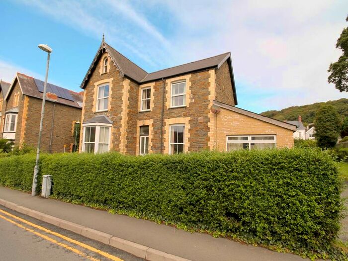 8 Bedroom Property To Rent In Caradog Road, Aberystwyth, Ceredigion, SY23