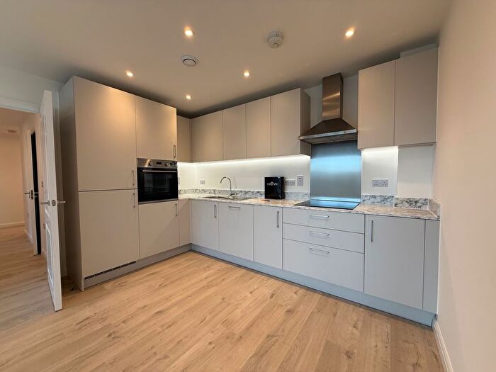 2 Bedroom Flat To Rent In Truman Way, Dartford, DA1