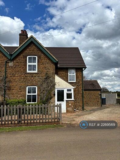 3 Bedroom Semi-Detached House To Rent In Edgehill Cottages, Banbury, OX15