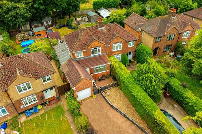 3 Bedroom Semi-Detached House For Sale In Church Hill, Bedmond, Abbots Langley, WD5