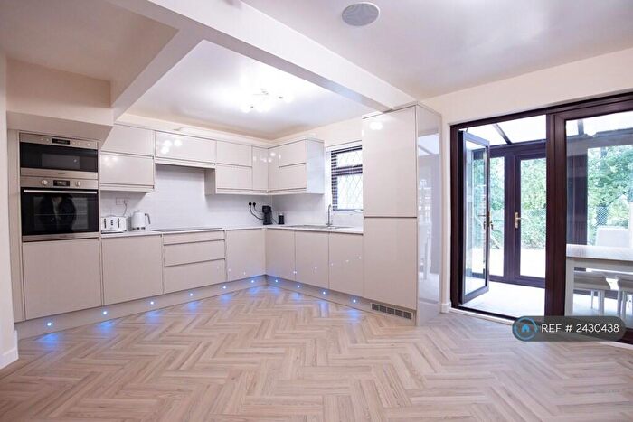 5 Bedroom Terraced House To Rent In Frome Road, Bath, BA2