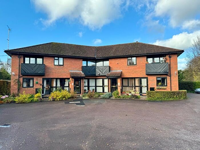 2 Bedroom Flat For Sale In Burrows Court, Hampton Park, Hereford, HR1
