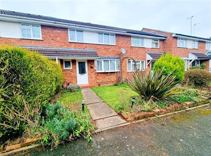 3 Bedroom Terraced House To Rent In Burghley Close, Stevenage, SG2